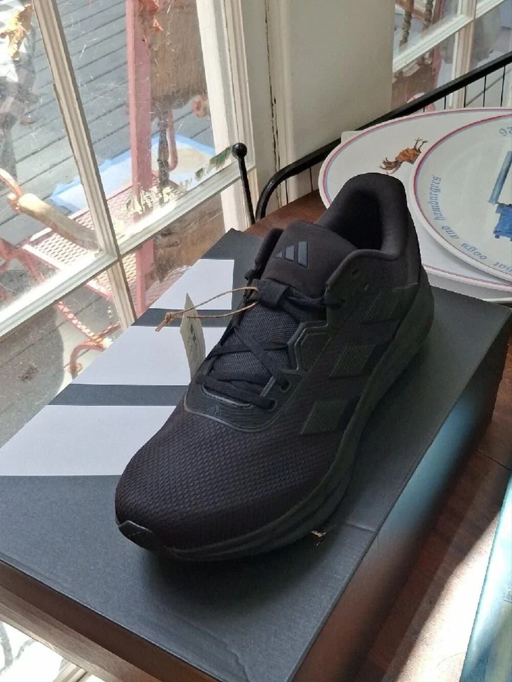 adidas Men's Black Low-Top Athletic Sneakers
